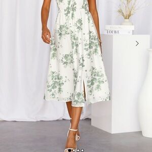 Hello Molly Green Floral Midi Dress
